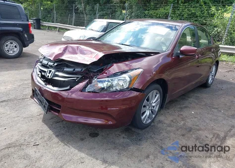 2012 Honda Accord 2.4 Ex-L z USA, uszkodzony, nr VIN 1HGCP2F87CA201167